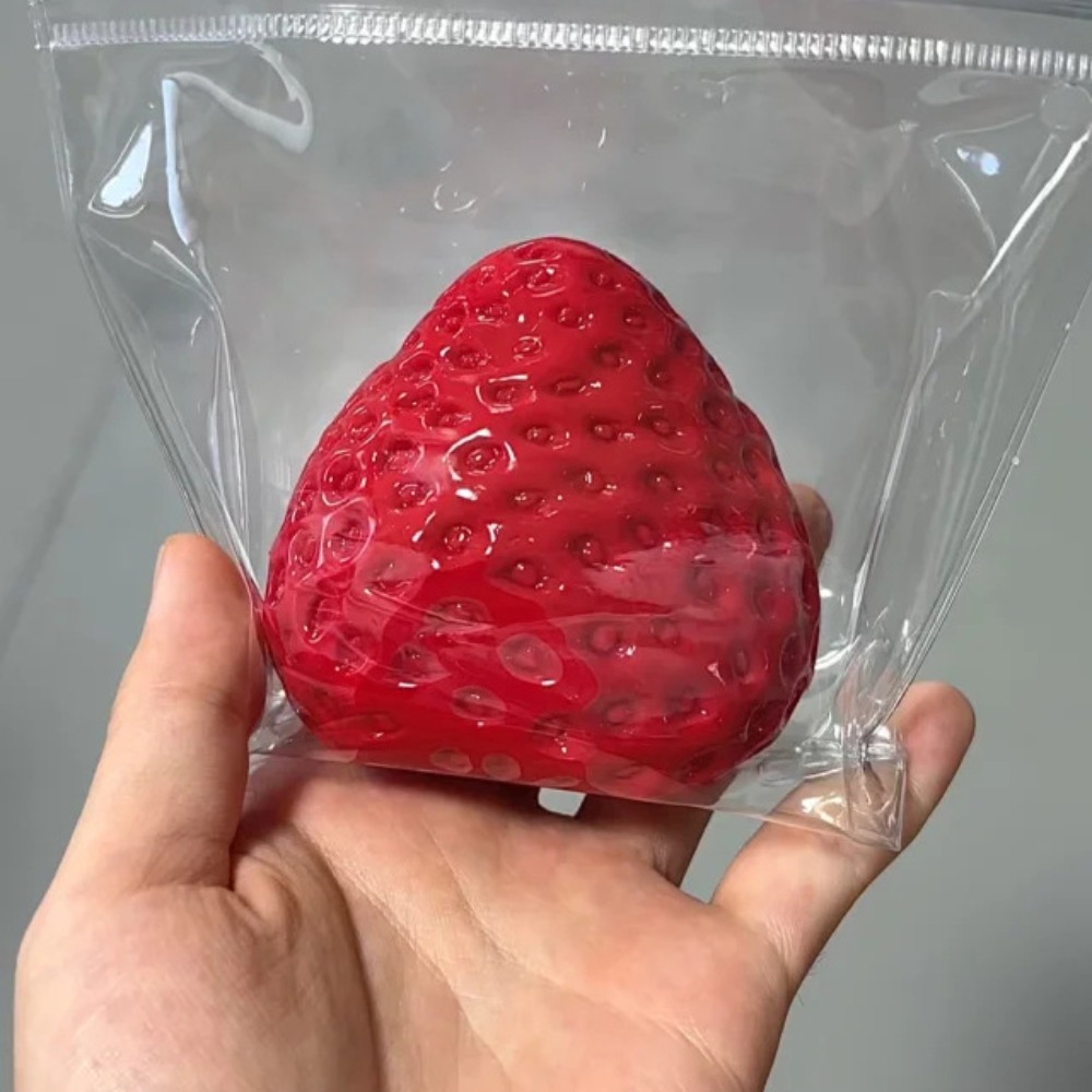 Strawberry Taba Squishy Fidget - Kids Toys Idea のレビューと価格