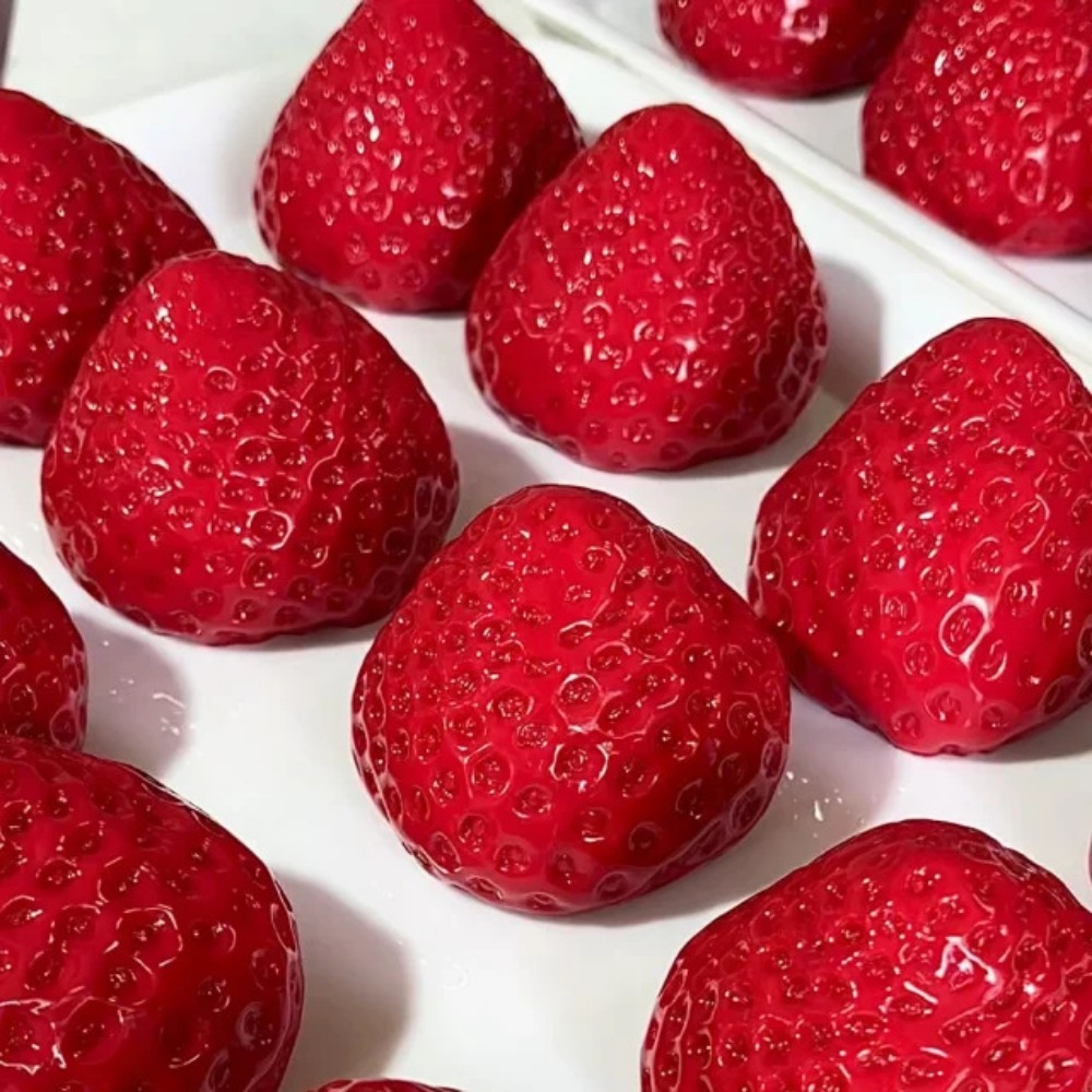 Strawberry Taba Squishy Fidget - Kids Toys Idea のレビューと価格