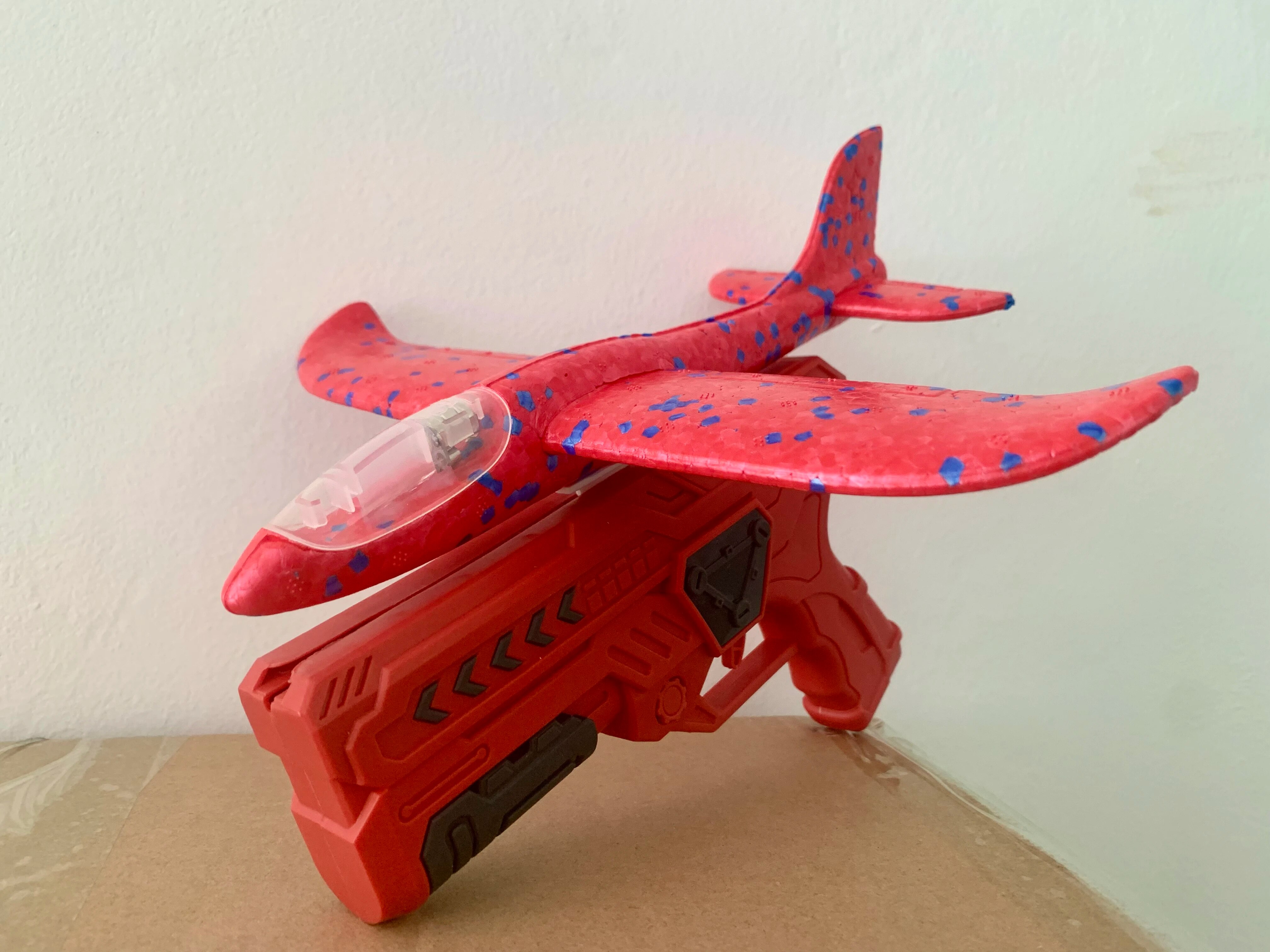 Glowing Foam Aircraft 10M Laun - Catapult Launcher Toy のレビューと価格